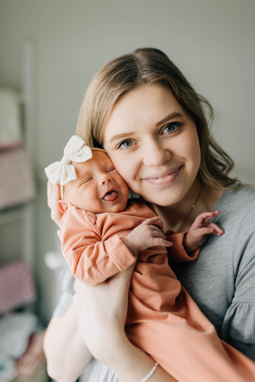 lifestyle newborn photography