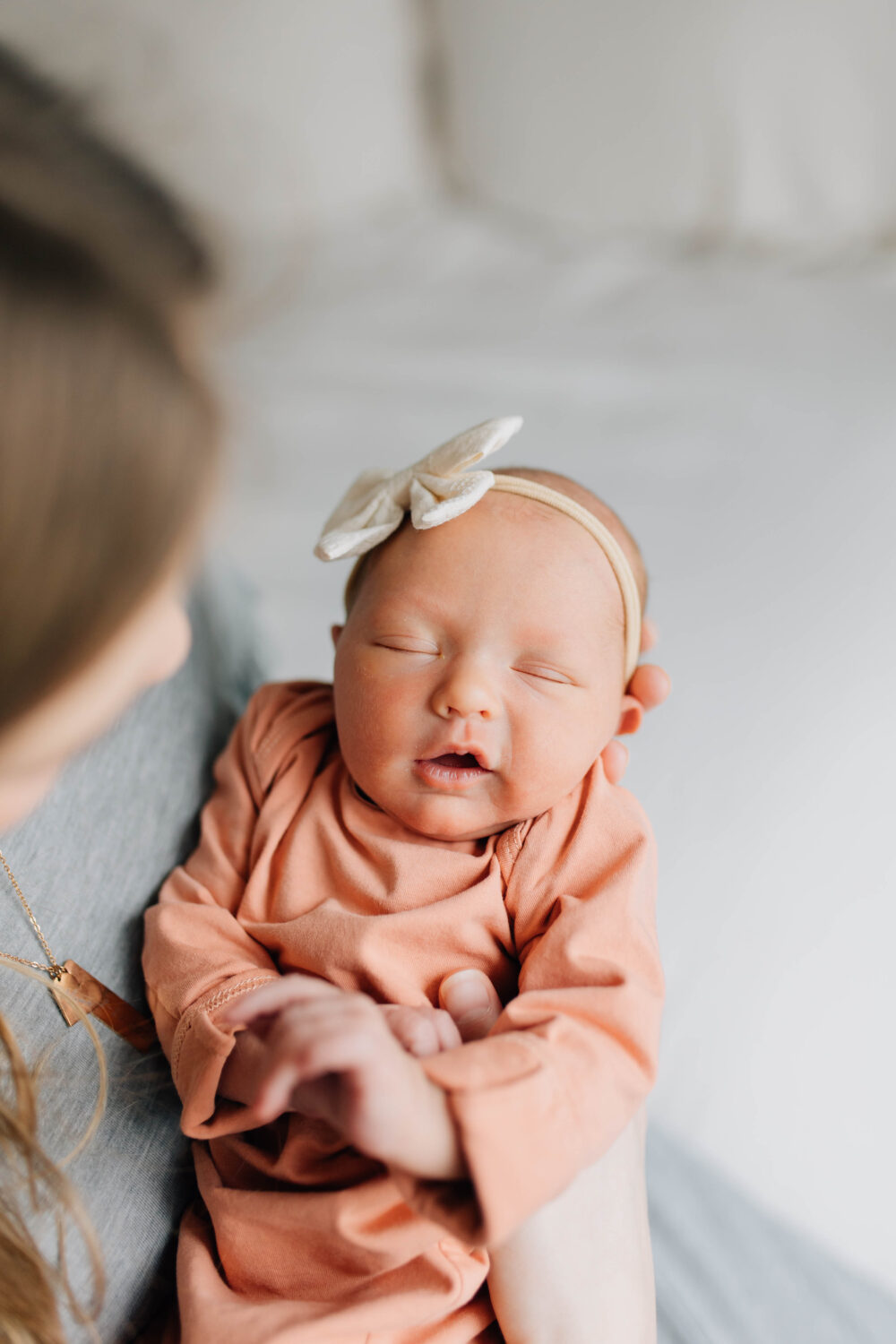 lifestyle newborn photography