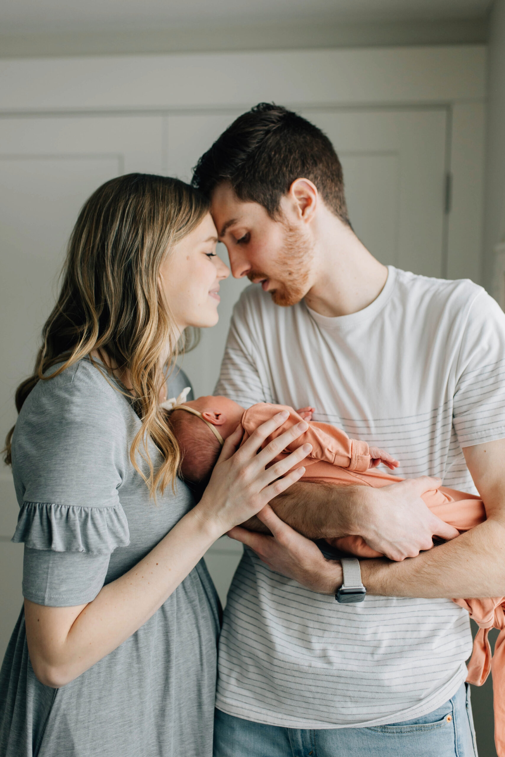 Lifestyle newborn photos Utah