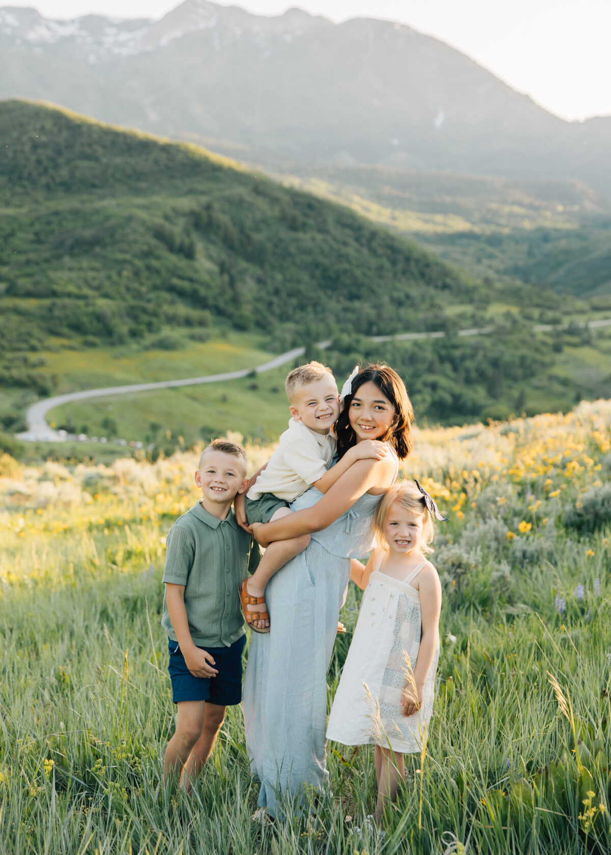 Sibling photo mountains