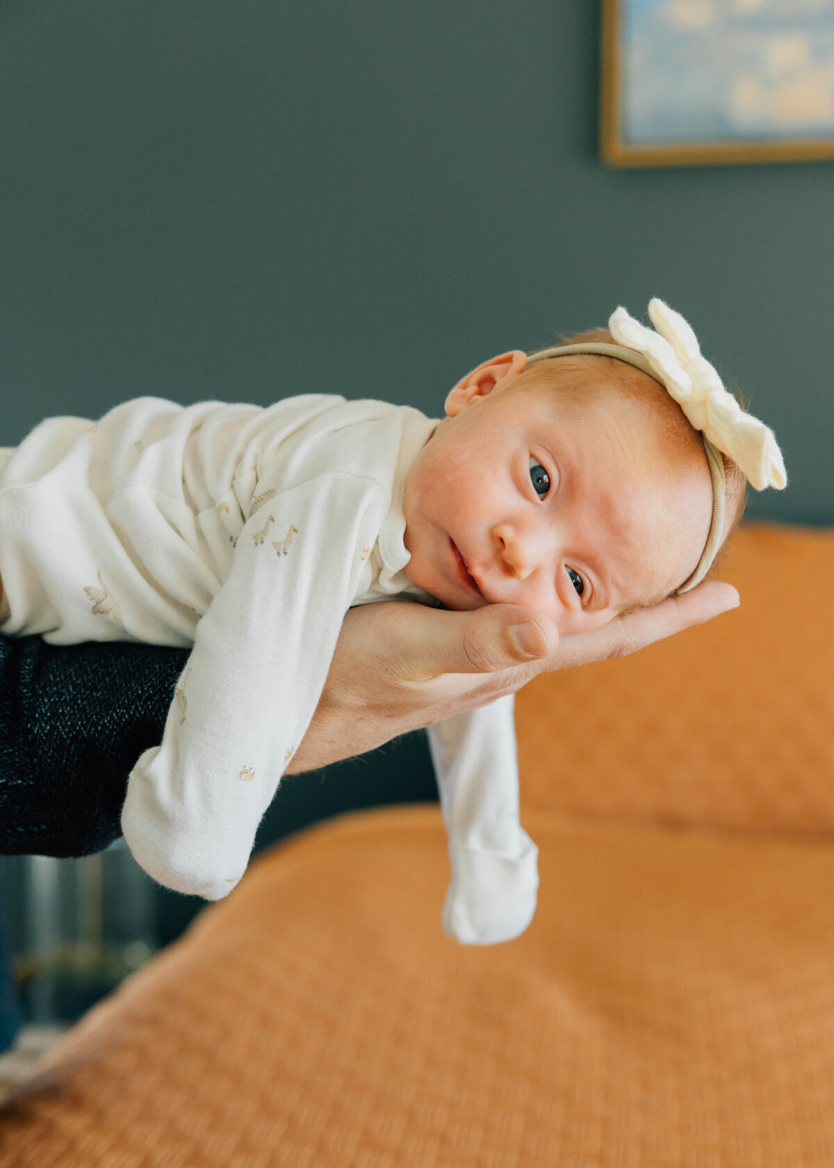 candid newborn photos